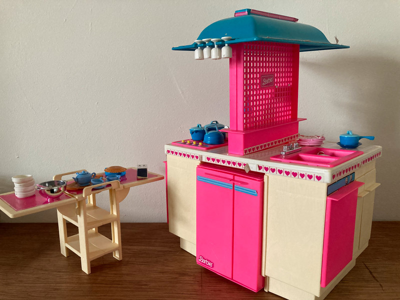 Barbie Dream Kitchen Mattel 1984 Vintage 4