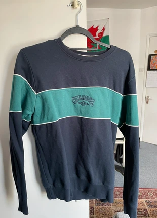 Navy billabong sweatshirt, brand: Billabong, condition: Very good, size: S / 8, £25.00, £26.95 includes Buyer Protection