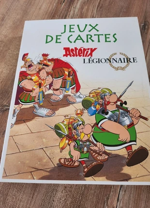 jeu de société coffret jeux de cartes Asterix Légionnaire tapis 2 jeux de cartes état neuf, brand: Asterix, condition: Very good, size: 5 years / 110 cm, €3.00, €3.85 includes Buyer Protection