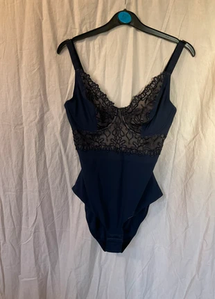 Blauwe bh bidy La Redoute, merk: La Redoute, staat: Nieuw zonder prijskaartje, maat: 95C, € 8,00, € 9,10 inclusief Kopersbescherming