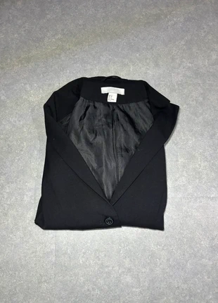 blazer noir en très bon état Taille M, brand: H&M, condition: New without tags, size: M / 38 / 10, €5.00, €5.95 includes Buyer Protection