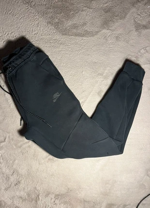 Jogging Nike tech Taille XS, brand: Nike, condition: Very good, size: XS, €55.00, €58.45 includes Buyer Protection