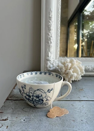 1 Tasse à thé ou à chocolat et sa sous tasse Terre de fer , brand: Terre De Fer, condition: Very good, €54.00, €57.40 includes Buyer Protection