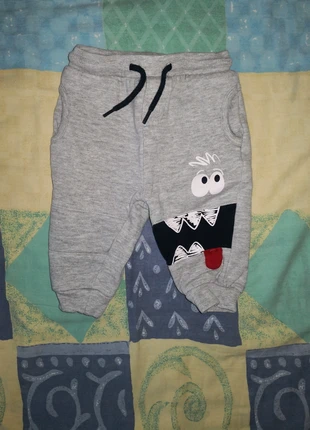 Jooging , marca: Orchestra, estado: Muy bueno, tamaño: 9-12 meses / 74 cm, 1,00 €, 1,75 € Protección al comprador incluida