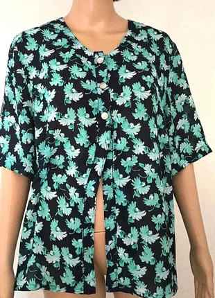 Cardigan gilet manches courtes vintage 80's, marque: Vintage, état: Très bon état, taille: L / 40 / 12, 5,00 €, 5,95 € Protection acheteurs (Pro) incluse