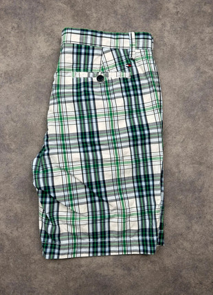 Short Tommy Hilfiger | Taille L | Couleur Blanc, Vert, marque: adidas, état: Très bon état, taille: L, 18,00 €, 19,60 € Protection acheteurs (Pro) incluse