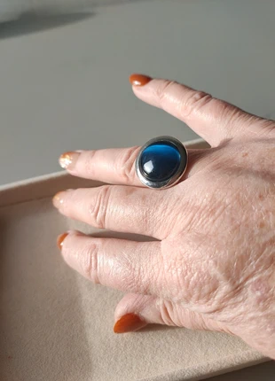 Bague 💍ajustable forme soucoupe, marke: Boutique indépendante, zustand: Sehr gut, größe: Größenverstellbar, 9,00 €, 10,15 € inklusive Vinted-Käuferschutz