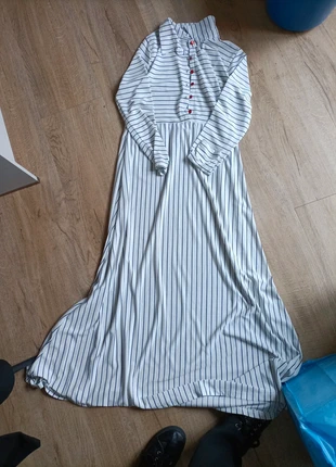 Robe longue rayée réf 9 , état: Neuf sans étiquette, taille: M / 38 / 10, 14,90 €, 16,35 € Protection acheteurs incluse