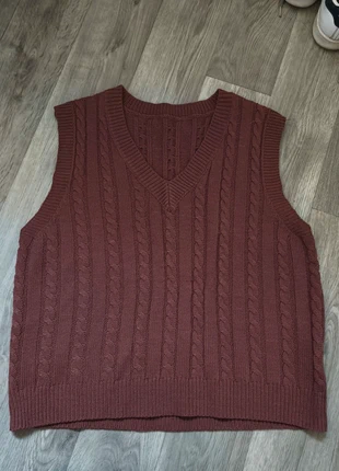 Pull col V sans manches marron, brand: Shein, condition: Very good, size: M / 38 / 10, €4.00, €4.90 includes Buyer Protection
