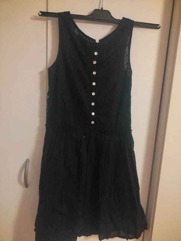 Vestido Stradivarius preto 4