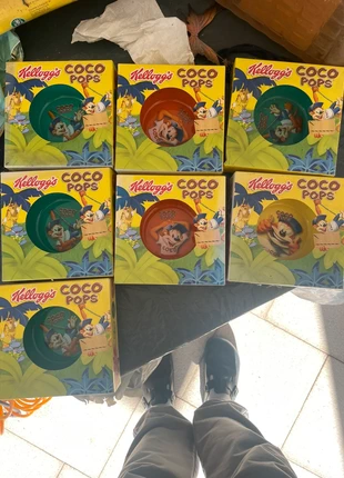 Ciotole coco pops, brand: Kellogg's, condizioni: Nuovo con cartellino, taglia: 9-12 mesi / 74 cm, €5.00, €5.95 include la Protezione acquisti
