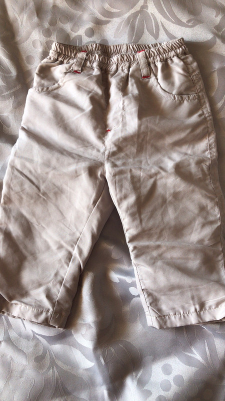 Pantalon beige 12 mois disney 