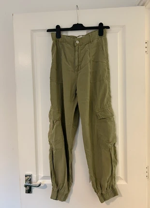 Stradivarius Olive Green Cargo Pants – Size UK 6, brand: Stradivarius, condition: Very good, size: XS / UK 4-6, £4.00, £4.90 includes Buyer Protection