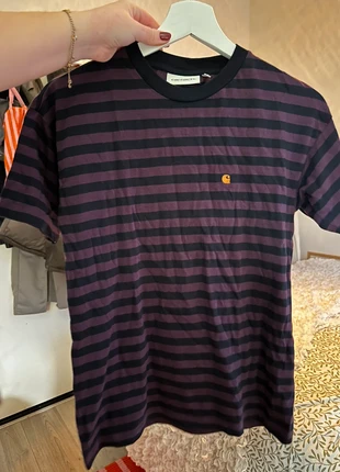 Gestreept Carhartt T-shirt, merk: Carhartt, staat: Nieuw zonder prijskaartje, maat: XS / 34 / 6, € 15,00, € 16,45 inclusief Kopersbescherming