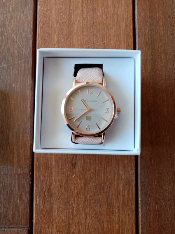 Montre Guy Laroche rose gold Vinted