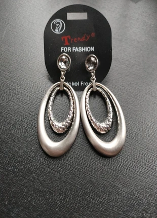 Oorbellen, merk: Trendy, staat: Heel goed, € 1,50, € 2,28 inclusief Kopersbescherming