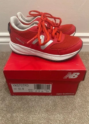 Kids red New Balance trainers Uk size 10K, brand: New Balance, condition: Very good, size: 10 child | EU 28, £10.00, £11.10 includes Buyer Protection