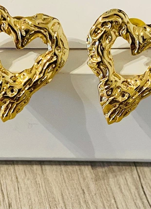 Boucles d’oreilles tendance cœur martelé torsadé acier inoxydable, brand: Boutique Parisienne, condizioni: Ottime, €8.00, €9.10 include la Protezione acquisti Pro