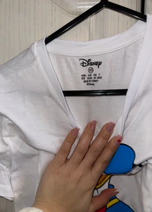T shirt, brand: Disney x Primark, condition: Very good, size: XS / 6, £5.00, £5.95 includes Buyer Protection