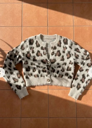 Cardigan léopard, gilet boutonné taille S, tendance chic femme, brand: novera, condition: Very good, size: S / 36 / 8, €44.99, €47.94 includes Buyer Protection Pro