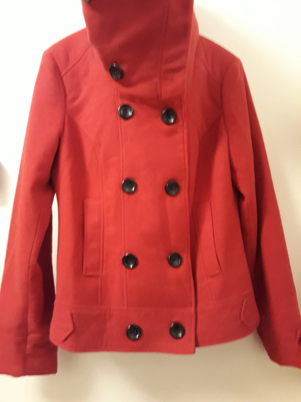 Manteau rouge 4
