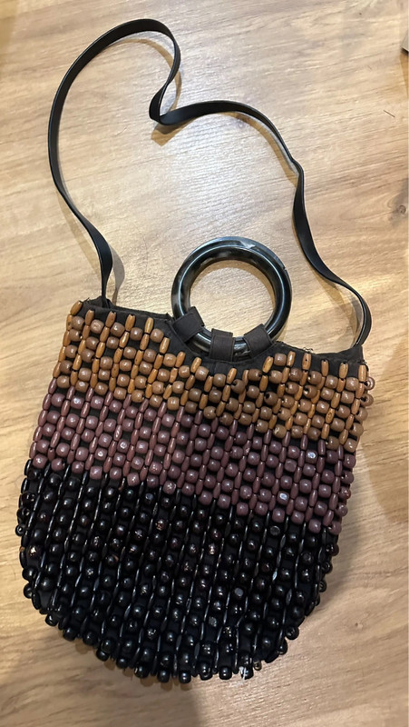 Bolso hombro abalorios cuentas Zara Vinted