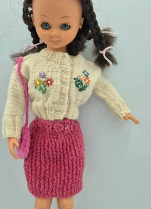 Ensemble 2 veste + 1 jupe pour poupée, condizioni: Buone, taglia: Taglia unica, €4.00, €4.90 include la Protezione acquisti