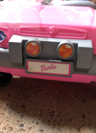 Nouveau véhicule Barbie immatriculé 