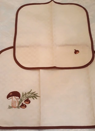 Set tovaglietta tovagliolo ricamo fantasia autunnale cotone nuovo senza cartellino, brand: Autunno, condizioni: Nuovo con cartellino, €6.99, €8.04 include la Protezione acquisti