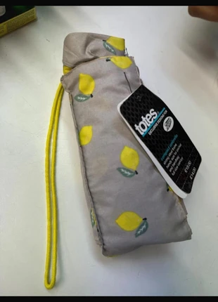 Boots lemon design umbrella, brand: Boots, condition: New with tags, £11.99, £13.29 includes Buyer Protection