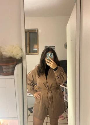 Tutina shorts marrone a maniche lunghe taglia 44 L, marque: Shein, état: Neuf sans étiquette, taille: L / 40 / 12, 8,00 €, 9,10 € Protection acheteurs incluse