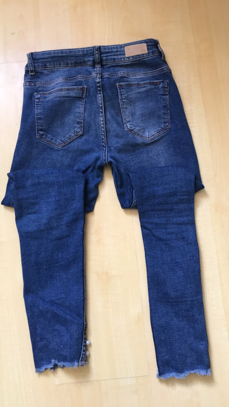 Jean avec perles zara hotsell