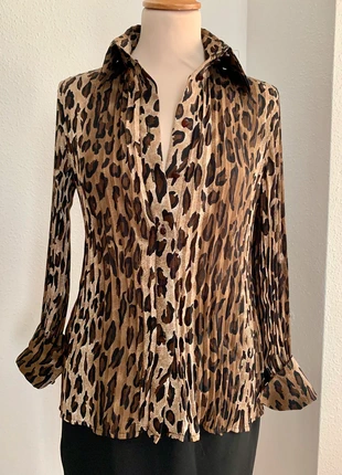 Angel Nina Chemisier Blouse Animal Print Taille 40 - Longues Manches - Leopard Long Sleeves Blouse, marque: Angel Nina, état: Très bon état, taille: L / 40 / 12, 17,00 €, 18,55 € Protection acheteurs incluse