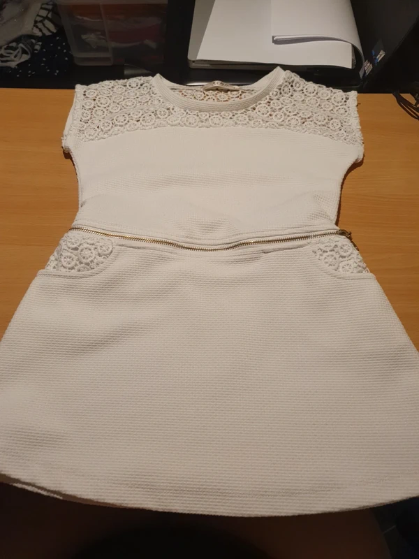Jolie robe taille 4 ans