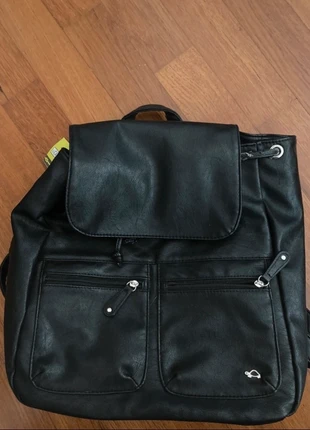 Zaino nero Carpisa in pelle, marca: carpisa, estado: Nuevo con etiquetas, 13,00 €, 14,35 € Protección al comprador incluida