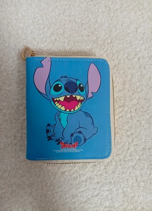 Porte monnaie stitch neuf, marque: Shein, état: Neuf avec étiquette, 4,00 €, 4,90 € Protection acheteurs incluse