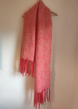 Écharpe oversize douce, merk: H&M, staat: Heel goed, € 8,00, € 9,10 inclusief Kopersbescherming