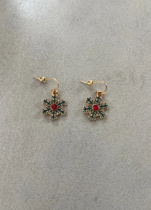 Boucles d’oreilles étoiles des neiges Noël vertes et rouges, estado: Muito bom, €3.00, €3.85 inclui Proteção do Comprador