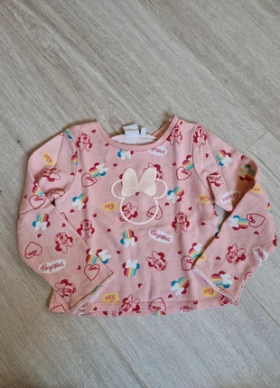 Sweatfin, brand: Disney, condition: Good, size: 5 years / 110 cm, €3.00, €3.85 includes Buyer Protection