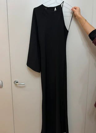 Vestito nero monospalla Zara, marque: Zara, état: Neuf sans étiquette, taille: XS / 34 / 6, 10,00 €, 11,20 € Protection acheteurs incluse