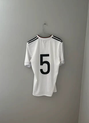 Shirt Allemagne Home 2017 #5 Stock Pro, brand: adidas, condizioni: Ottime, taglia: M, €59.95, €63.65 include la Protezione acquisti Pro