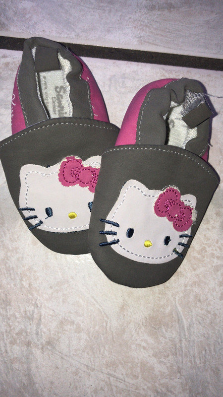 Chaussons hello kitty 2