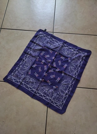 Bandana morzine Avoriaz, marque: Morzine Avoriaz, état: Très bon état, 2,50 €, 3,33 € Protection acheteurs incluse