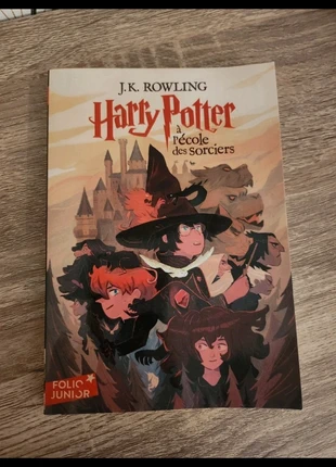 🌲🎁Livre harry potter a l'ecole des sorciers, staat: Heel goed, € 4,50, € 5,43 inclusief Kopersbescherming