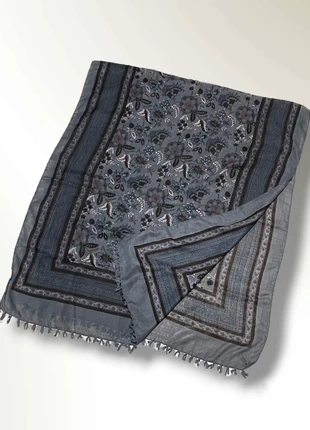 Sciarpa donna invernale, merk: Vintage Dressing, staat: Heel goed, € 4,00, € 4,90 inclusief Kopersbescherming