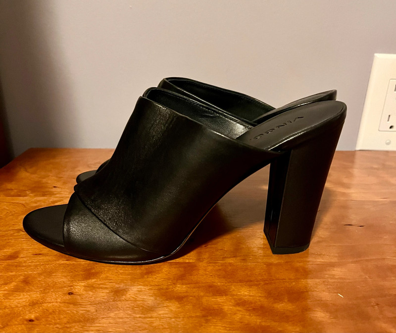 Vince Leather Mules 9M 2