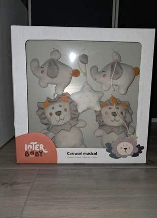 Carrusel musical interbaby, merk: Interbaby, staat: Nieuw met prijskaartje, maat: Pasgeborene, 44 cm, € 12,00, € 13,30 inclusief Kopersbescherming