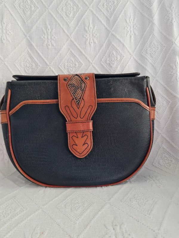 Borsani navy and tan handbag Vinted