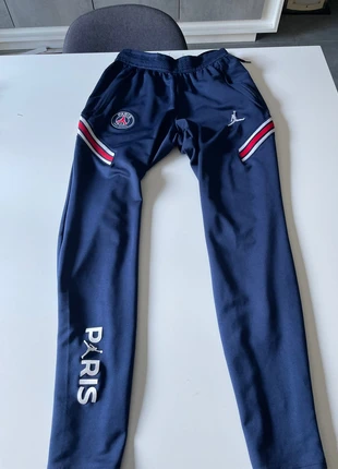 Legging Nike jordan jogging moulant S, merk: Nike, staat: Goed, maat: S, € 20,00, € 21,70 inclusief Kopersbescherming