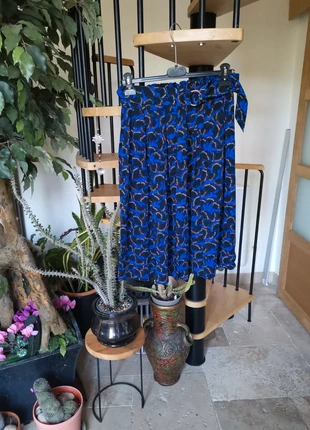 Jupe feuillage, marke: Camaïeu, zustand: Sehr gut, größe: M / 38 / 10, 7,00 €, 8,05 € inklusive Vinted-Käuferschutz